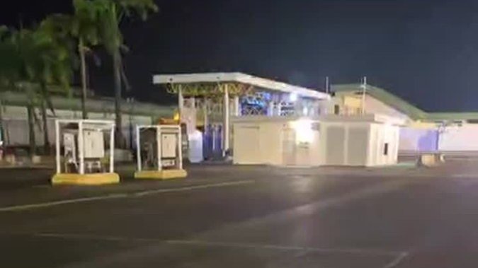 Bering en mission au port de Pointe-à-Pitre